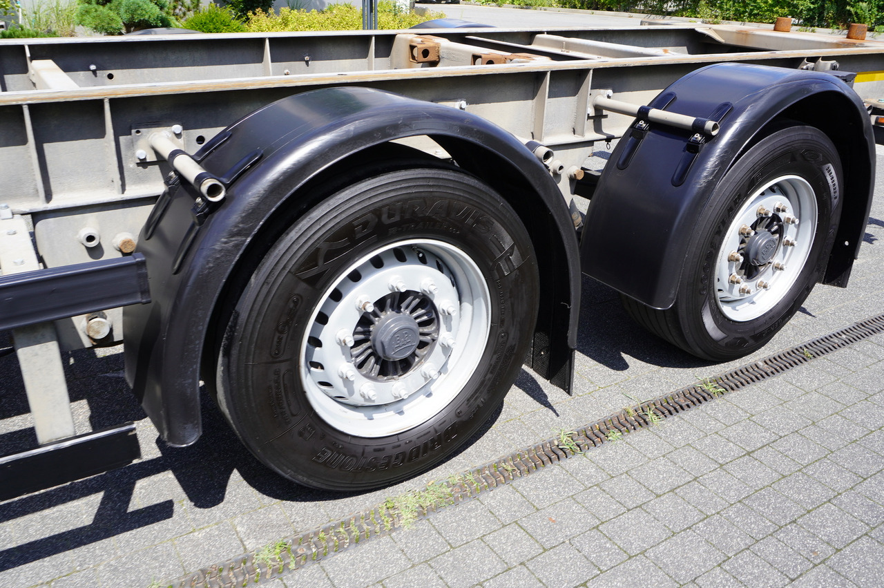 MIDLINER standard tandem - Шасси прицеп: фото 3 MIDLINER standard tandem - Шасси прицеп: фото 3