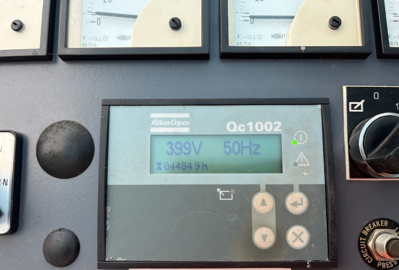 POTAIN IGO32 Tri/A Mobile self-erecting tower crane / 4400 MTH! - Башенный кран: фото 2 POTAIN IGO32 Tri/A Mobile self-erecting tower crane / 4400 MTH! - Башенный кран: фото 2