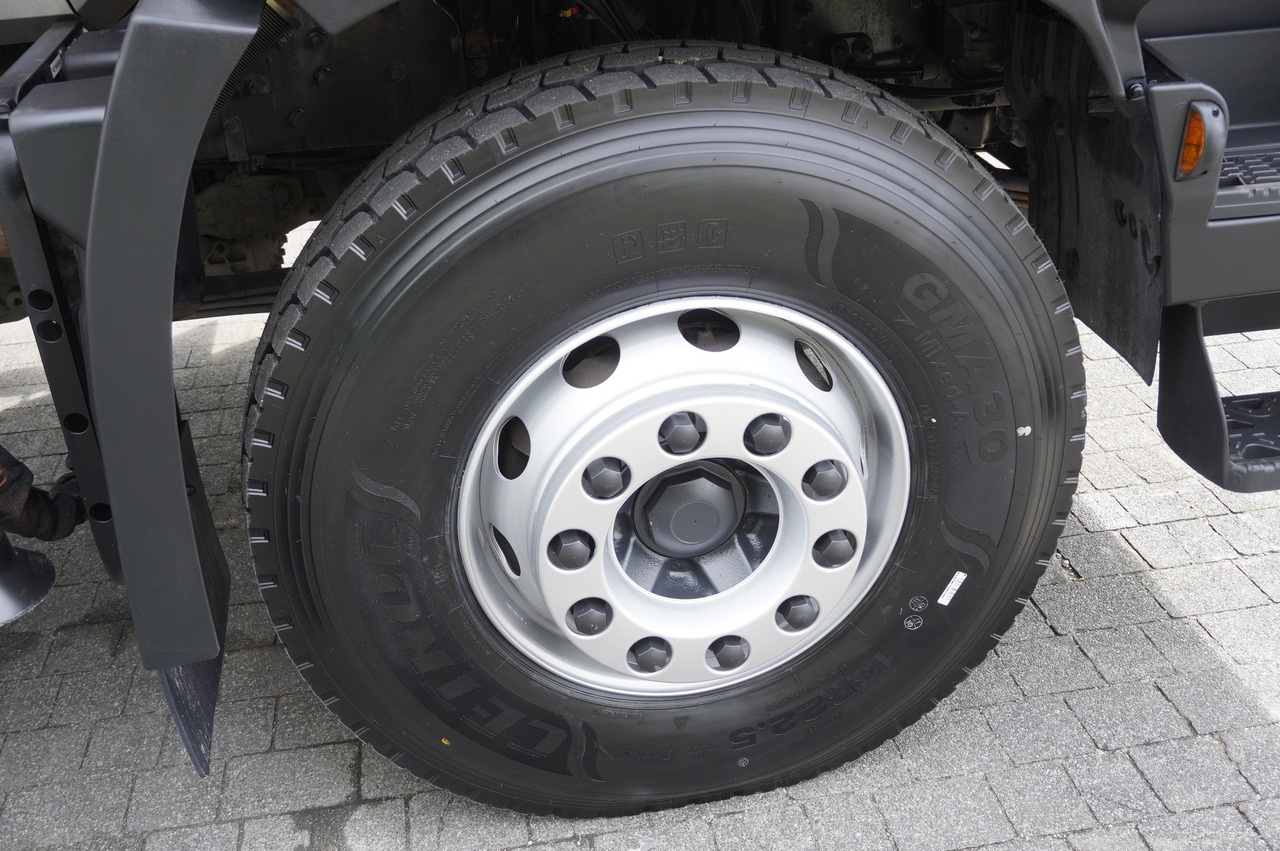 Самосвал, Автоманипулятор RENAULT K380 6×4 / FASSI F175 crane 7.85 t / 120 thousand km! / 2-sided tipper: фото 20