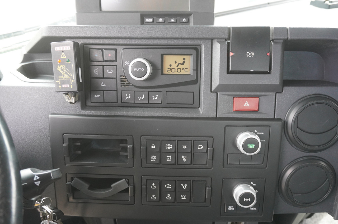 Автоманипулятор RENAULT K380 6x4 / FASSI F175 crane 7.85 t / 120 thousand km!: фото 19