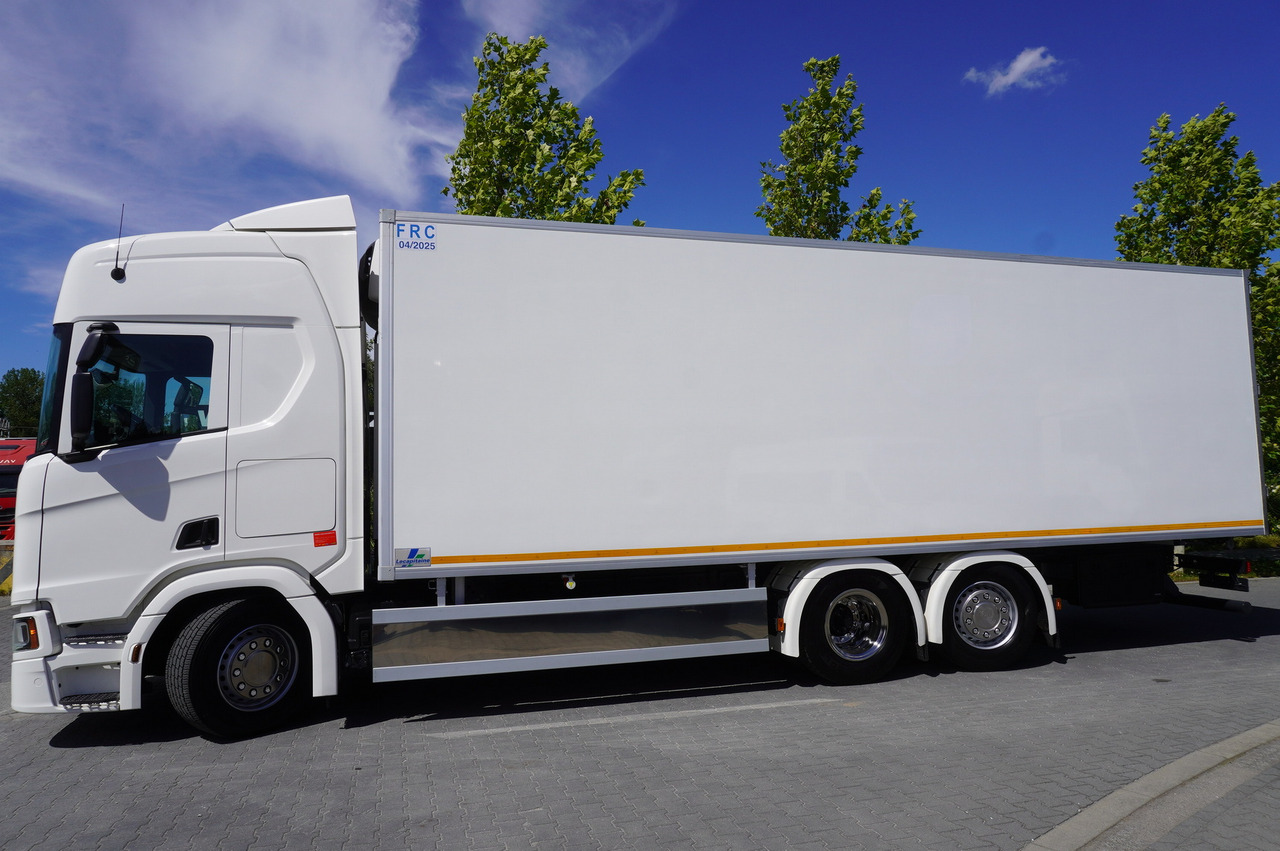 SCANIA R500 / Lecapitaine refrigerator 20 EPAL / Carrier Supra 950 / Steered 3rd axle - Рефрижератор: фото 2 SCANIA R500 / Lecapitaine refrigerator 20 EPAL / Carrier Supra 950 / Steered 3rd axle - Рефрижератор: фото 2