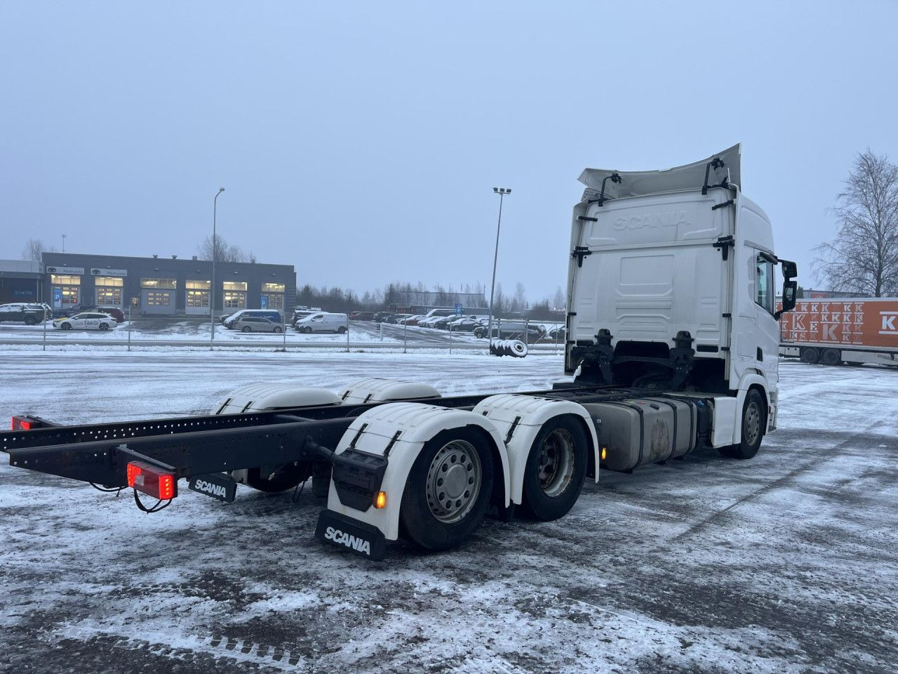 SCANIA R500 / Truck chassis / Retarder / Sleeper cab / Several units - Грузовик-шасси: фото 3 SCANIA R500 / Truck chassis / Retarder / Sleeper cab / Several units - Грузовик-шасси: фото 3