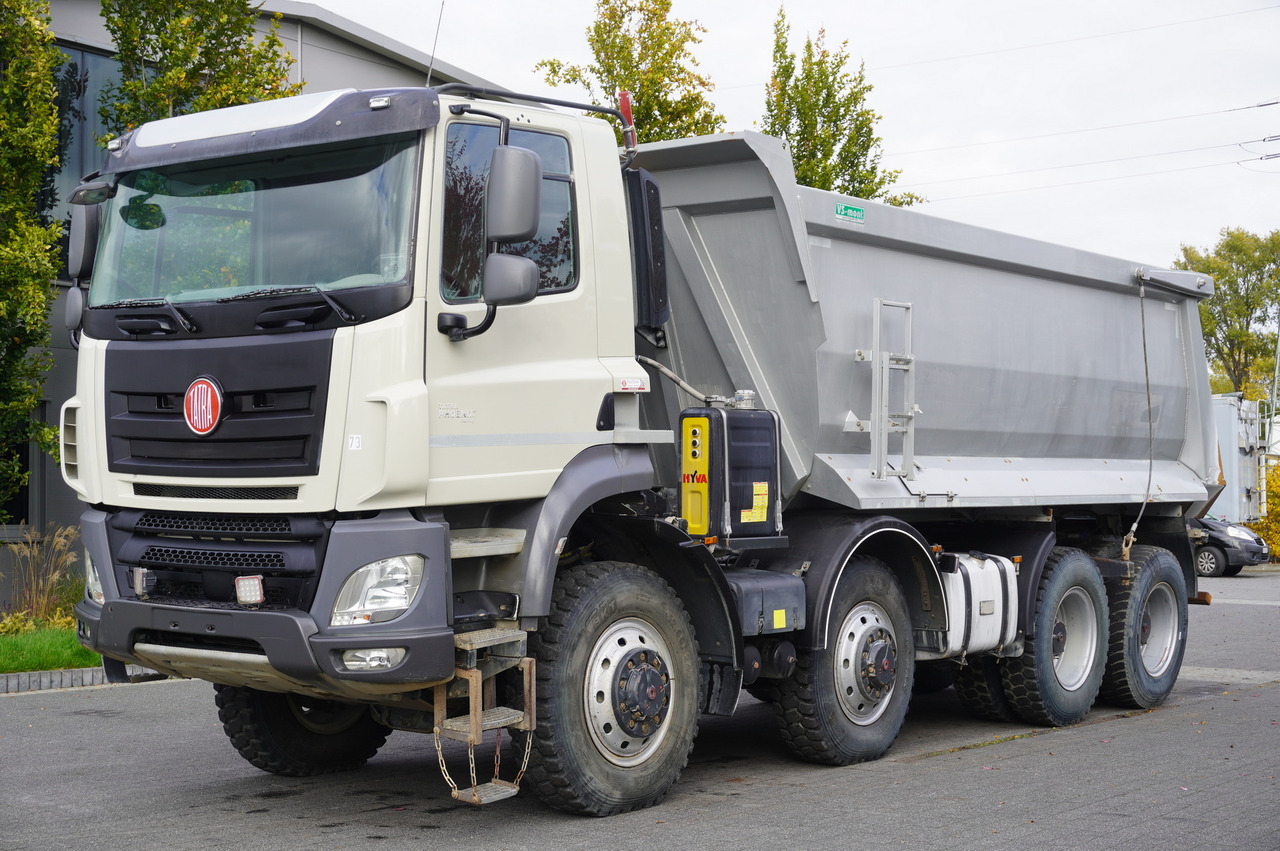 TATRA Phoenix 8x8 Twin-Steer Quad/A dump truck / 30 tho. km - Карьерный самосвал: фото 2 TATRA Phoenix 8x8 Twin-Steer Quad/A dump truck / 30 tho. km - Карьерный самосвал: фото 2