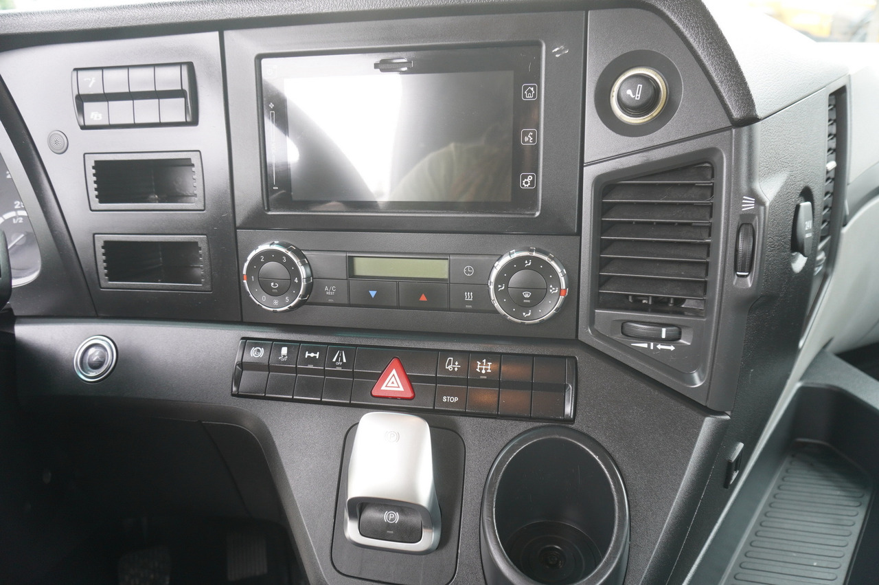 Mercedes-Benz Actros 1845 4x2 / Jost 5th wheel / 11.1 t load capacity лизинг Mercedes-Benz Actros 1845 4x2 / Jost 5th wheel / 11.1 t load capacity: фото 18