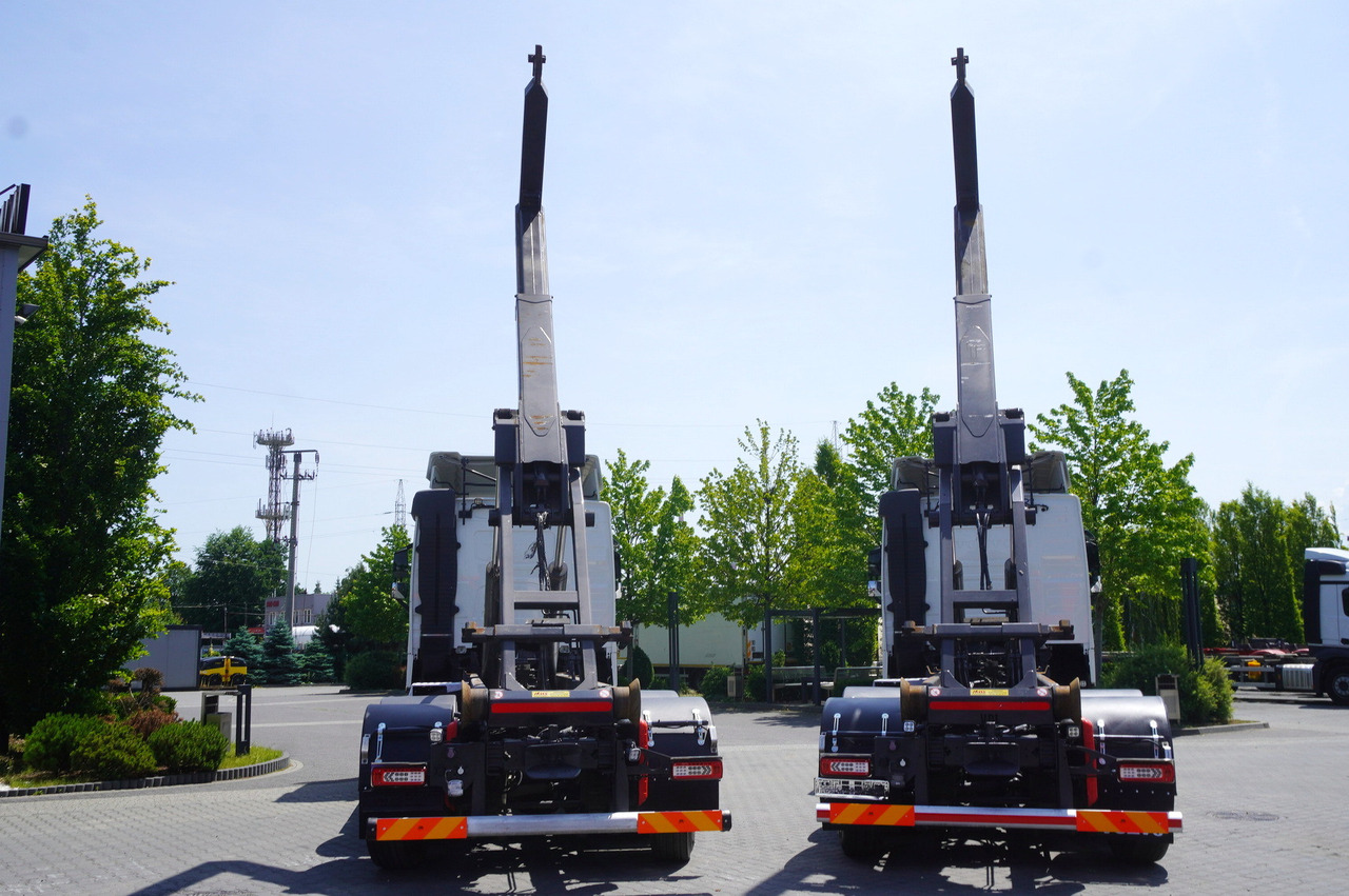 VOLVO FH 500 / VDL hooklift 21 tons / 2022 / steering 3d axle / 2 units - Крюковой мультилифт: фото 5 VOLVO FH 500 / VDL hooklift 21 tons / 2022 / steering 3d axle / 2 units - Крюковой мультилифт: фото 5