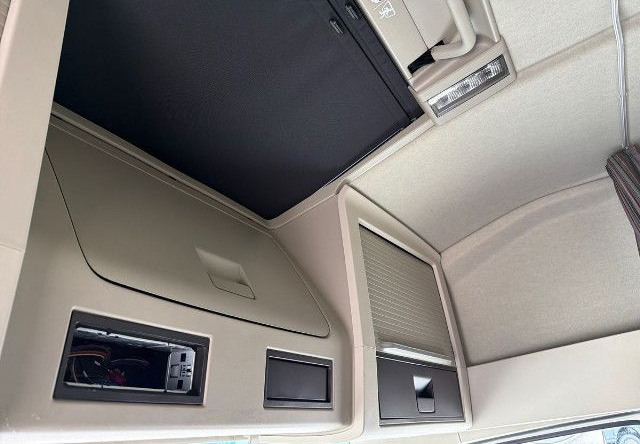 Крюковой мультилифт VOLVO FM 460 6X2*4 / HIAB ULT21S61 hooklift / 50 tho. km! / 2022: фото 17