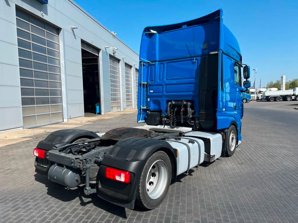 DAF XF 480 FT SSC LD MX-Engine Brake Standklima - Тягач: фото 4 DAF XF 480 FT SSC LD MX-Engine Brake Standklima - Тягач: фото 4