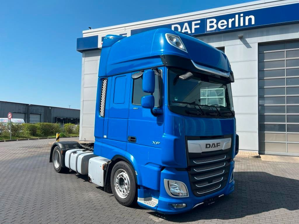 DAF XF 480 FT SSC LD MX-Engine Brake Standklima - Тягач: фото 1 DAF XF 480 FT SSC LD MX-Engine Brake Standklima - Тягач: фото 1