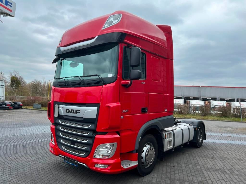 DAF XF 480 FT SSC MX-Engine Brake ADR-AT 2 x Tank - Тягач: фото 2 DAF XF 480 FT SSC MX-Engine Brake ADR-AT 2 x Tank - Тягач: фото 2