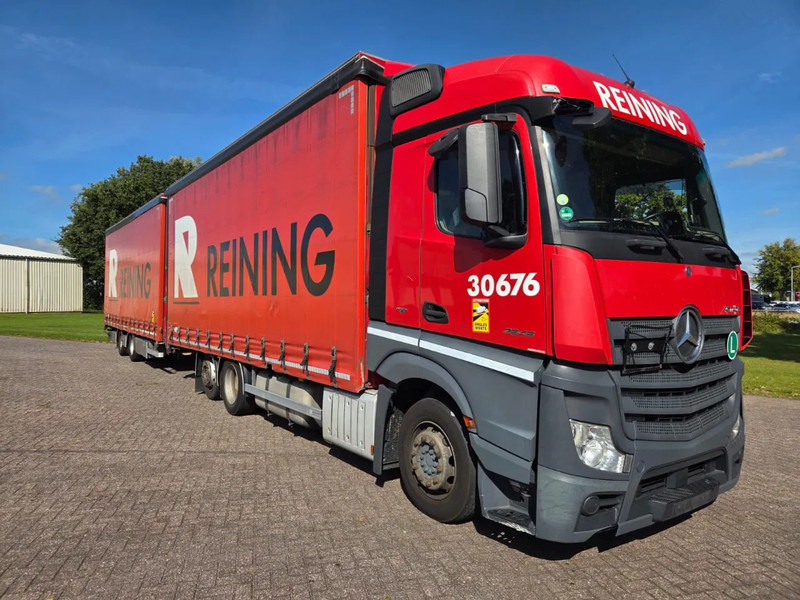 Mercedes-Benz Actros 2545 6X2 Retarder Volumecombi - Тентованный грузовик: фото 2 Mercedes-Benz Actros 2545 6X2 Retarder Volumecombi - Тентованный грузовик: фото 2