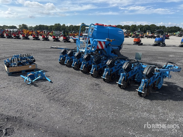 2022 Lemken Azurit 10K Planter - Сеялка: фото 1 2022 Lemken Azurit 10K Planter - Сеялка: фото 1