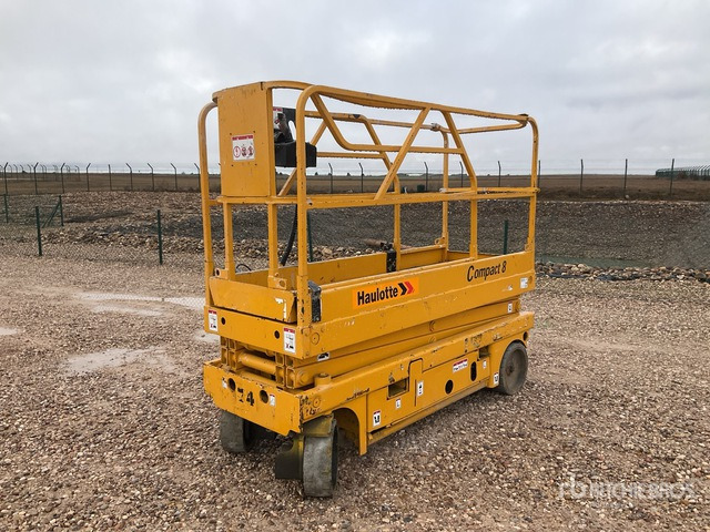 2004 Haulotte Compact 8 Electric (Inoperable) Scissor Lift - Ножничный подъемник: фото 1 2004 Haulotte Compact 8 Electric (Inoperable) Scissor Lift - Ножничный подъемник: фото 1