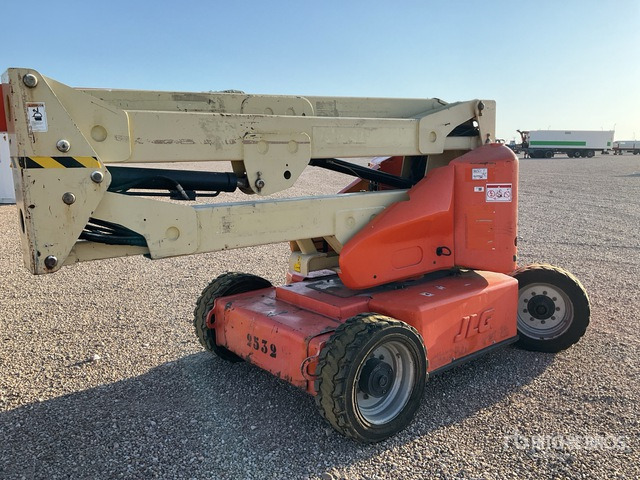 2005 JLG E450AJ 2WD Electric (Inoperable) Articulating Boom Lift - Коленчатый подъемник: фото 3 2005 JLG E450AJ 2WD Electric (Inoperable) Articulating Boom Lift - Коленчатый подъемник: фото 3