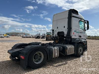 MERCEDES-BENZ ACTROS 1845LS 4x2 - Тягач: фото 3 MERCEDES-BENZ ACTROS 1845LS 4x2 - Тягач: фото 3