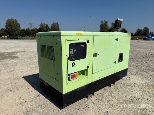 2005 Pramac GSW60 Generator Set - Электрогенератор: фото 2 2005 Pramac GSW60 Generator Set - Электрогенератор: фото 2