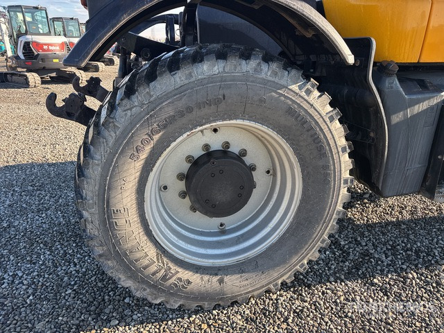 2006 JCB FASTRAC 3220 4WD Tractor - Трактор: фото 4 2006 JCB FASTRAC 3220 4WD Tractor - Трактор: фото 4