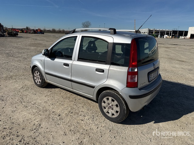 2010 Fiat Panda Automobile - Легковой автомобиль: фото 2 2010 Fiat Panda Automobile - Легковой автомобиль: фото 2