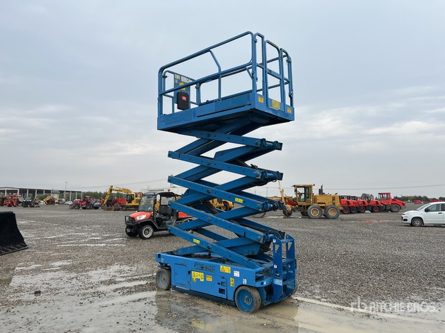 2010 Genie GS3246 Electric Scissor Lift - Ножничный подъемник: фото 3 2010 Genie GS3246 Electric Scissor Lift - Ножничный подъемник: фото 3
