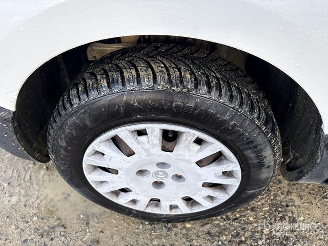 2013 Fiat Fiorino Automobile - Грузовик с закрытым кузовом: фото 5 2013 Fiat Fiorino Automobile - Грузовик с закрытым кузовом: фото 5