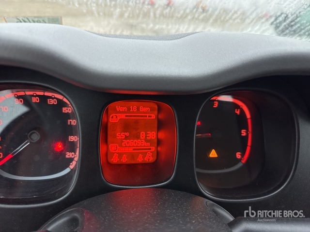 2013 Fiat Panda Automobile - Легковой автомобиль: фото 4 2013 Fiat Panda Automobile - Легковой автомобиль: фото 4