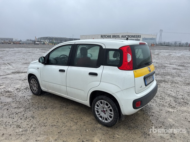 2013 Fiat Panda Automobile - Легковой автомобиль: фото 3 2013 Fiat Panda Automobile - Легковой автомобиль: фото 3