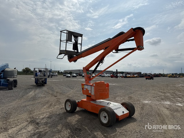 2013 Nifty-Lift HR12NE Electric Articulating Boom Lift - Коленчатый подъемник: фото 4 2013 Nifty-Lift HR12NE Electric Articulating Boom Lift - Коленчатый подъемник: фото 4