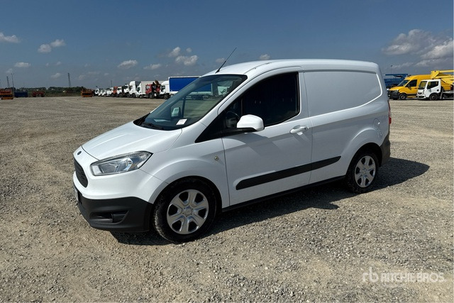 2018 Ford Transit Courier Autocarro furgonato - Легковой фургон: фото 2 2018 Ford Transit Courier Autocarro furgonato - Легковой фургон: фото 2