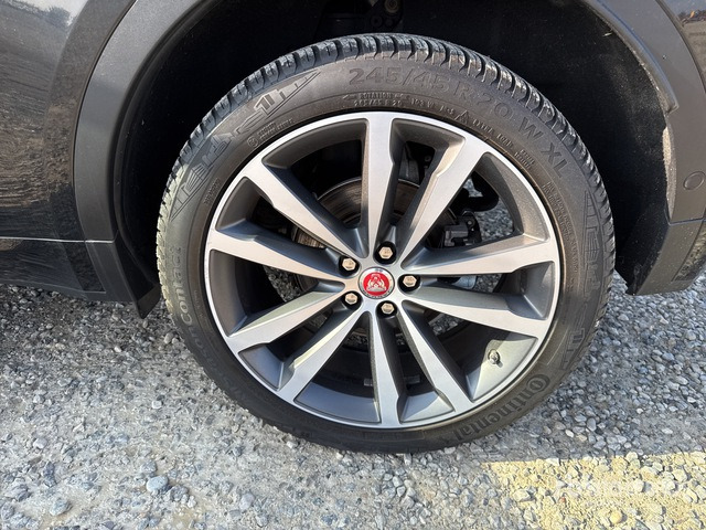 2018 Jaguar E Pace 2.0D I4 R-DYNAMIC SE 4WD 240CV SUV - Внедорожник: фото 4 2018 Jaguar E Pace 2.0D I4 R-DYNAMIC SE 4WD 240CV SUV - Внедорожник: фото 4