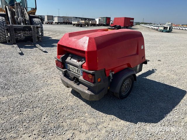 2019 Atlas Copco XAS88 (Inoperable) Air Compressor - Воздушный компрессор: фото 4 2019 Atlas Copco XAS88 (Inoperable) Air Compressor - Воздушный компрессор: фото 4