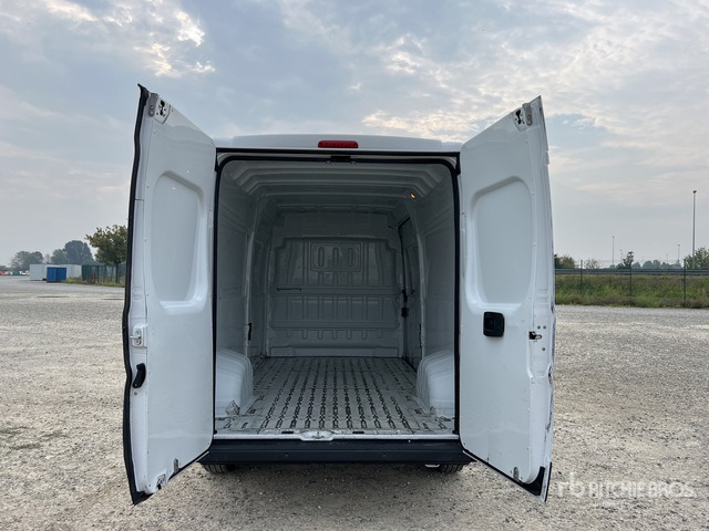 2021 Peugeot Boxer 333 L3H2 2.2 BLUEHDI 140CV S&S Van Truck - Цельнометаллический фургон: фото 4 2021 Peugeot Boxer 333 L3H2 2.2 BLUEHDI 140CV S&S Van Truck - Цельнометаллический фургон: фото 4