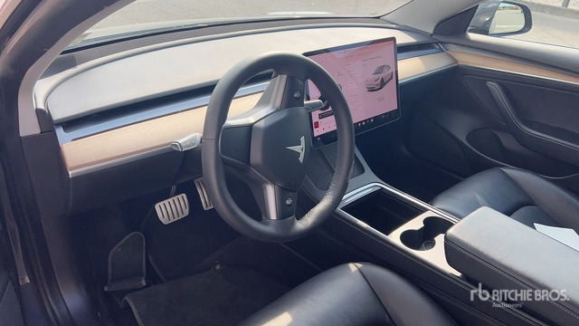 2021 Tesla Model 3 3 PERFORMANCE DUAL MOTOR 4WD Automobile - Легковой автомобиль: фото 5 2021 Tesla Model 3 3 PERFORMANCE DUAL MOTOR 4WD Automobile - Легковой автомобиль: фото 5