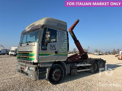 IVECO EUROSTAR 240E42 6x2 Sleeper - Крюковой мультилифт: фото 1 IVECO EUROSTAR 240E42 6x2 Sleeper - Крюковой мультилифт: фото 1