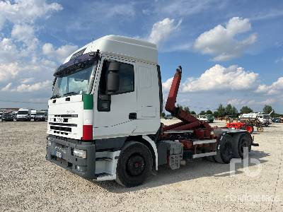 IVECO MAGIRUS 260E43/ 6x2 Sleeper - Крюковой мультилифт: фото 1 IVECO MAGIRUS 260E43/ 6x2 Sleeper - Крюковой мультилифт: фото 1