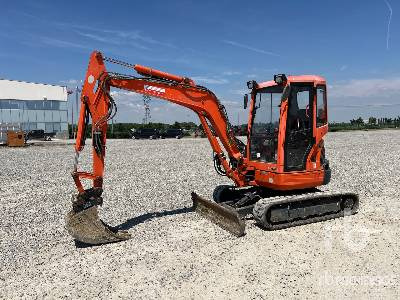 KUBOTA U35-3A2 - Мини-экскаватор: фото 1 KUBOTA U35-3A2 - Мини-экскаватор: фото 1
