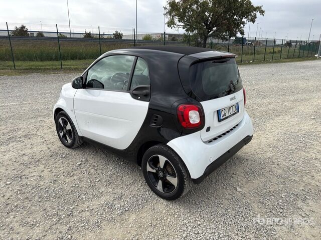 SMART Fortwo Automobile - Легковой автомобиль: фото 2 SMART Fortwo Automobile - Легковой автомобиль: фото 2