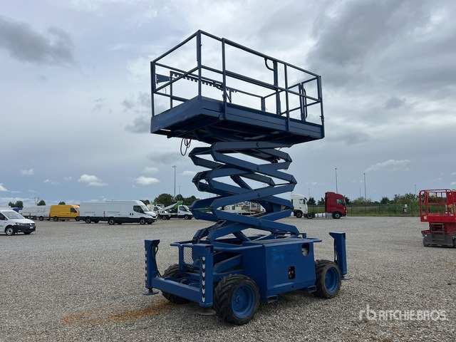 Skyjack SJ6832 RT Scissor Lift - Ножничный подъемник: фото 4 Skyjack SJ6832 RT Scissor Lift - Ножничный подъемник: фото 4