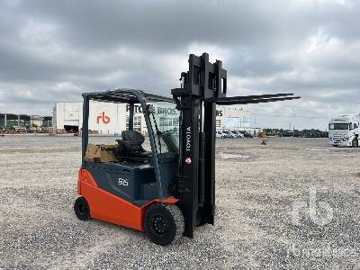 TOYOTA 8FBMT30 3000 kg - Электропогрузчик: фото 4 TOYOTA 8FBMT30 3000 kg - Электропогрузчик: фото 4