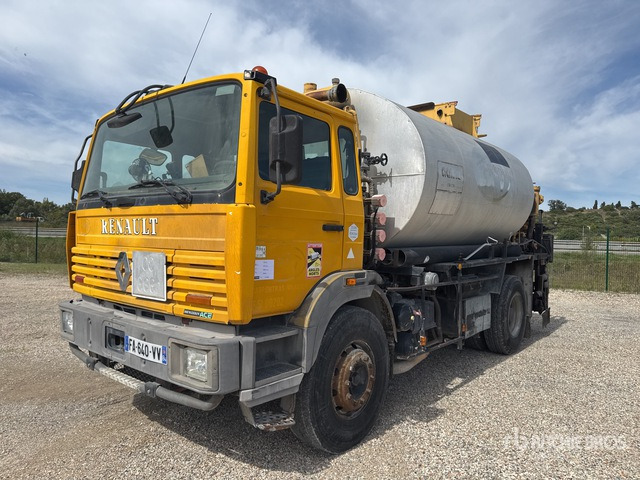 1995 Renault 1995 Acmar on 4x2 Crew Cab Repa ... Asphalt Distributor Truck - Гудронатор: фото 1 1995 Renault 1995 Acmar on 4x2 Crew Cab Repa ... Asphalt Distributor Truck - Гудронатор: фото 1