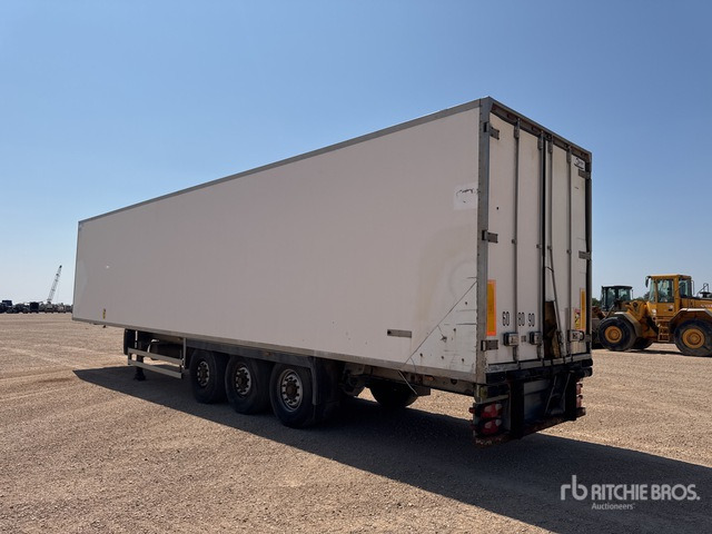 2005 Seg ST39WG Tri/A Semi Remorque Refrigeree Refrigerated Trailer - Косилка-измельчитель/ Мульчер: фото 4 2005 Seg ST39WG Tri/A Semi Remorque Refrigeree Refrigerated Trailer - Косилка-измельчитель/ Мульчер: фото 4