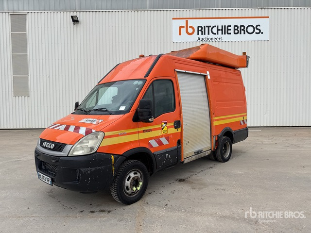 2011 Iveco 50C15 4x2 Vehicule Utilitaire Van Truck - Грузовик с закрытым кузовом: фото 1 2011 Iveco 50C15 4x2 Vehicule Utilitaire Van Truck - Грузовик с закрытым кузовом: фото 1