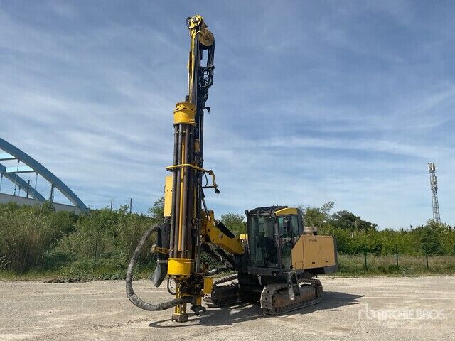 2012 Atlas Copco ROC F9 Crawler Mounted Foreuse Blasthole Drill - Буровая машина: фото 1 2012 Atlas Copco ROC F9 Crawler Mounted Foreuse Blasthole Drill - Буровая машина: фото 1
