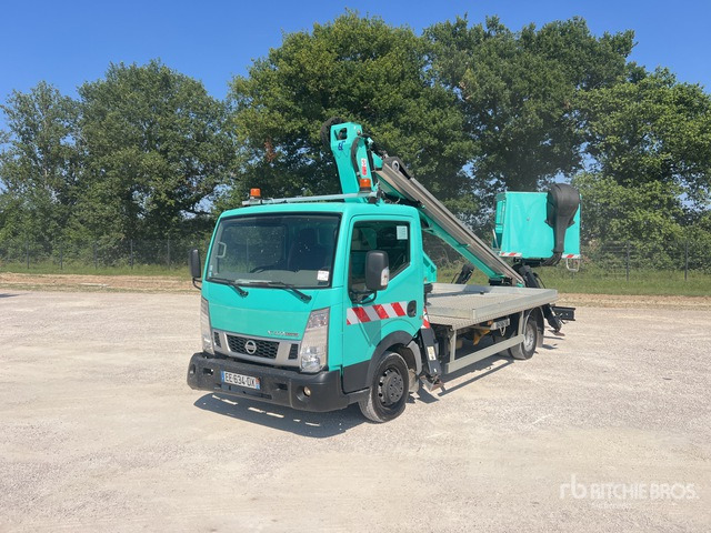 2016 Nissan Cabstar NT400 2016 Oil&Steel Scorpion 1812 16 ... Bucket Truck - Грузовик с подъемником: фото 1 2016 Nissan Cabstar NT400 2016 Oil&Steel Scorpion 1812 16 ... Bucket Truck - Грузовик с подъемником: фото 1
