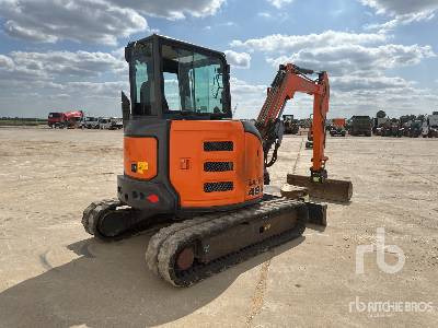 HITACHI ZX48U5ACLR Mini Pelle - Мини-экскаватор: фото 3 HITACHI ZX48U5ACLR Mini Pelle - Мини-экскаватор: фото 3