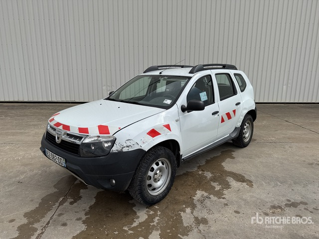 2011 DACIA Duster 4x4 Vehicule Utilitaire Cargo Van - Лёгкий коммерческий автомобиль: фото 2 2011 DACIA Duster 4x4 Vehicule Utilitaire Cargo Van - Лёгкий коммерческий автомобиль: фото 2