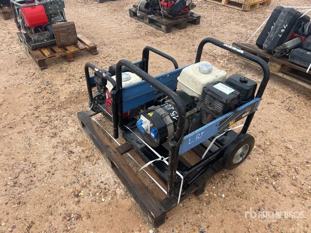Sdmo HX3000 Generator Set - Электрогенератор: фото 2 Sdmo HX3000 Generator Set - Электрогенератор: фото 2