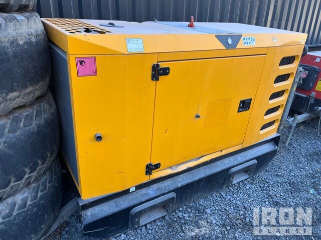 Sdmo R44 Generator Set - Электрогенератор: фото 1 Sdmo R44 Generator Set - Электрогенератор: фото 1