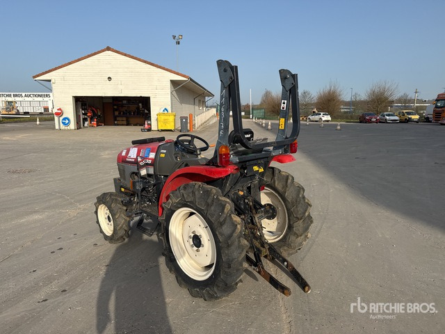 Yanmar EF235 Utility Tractor - Минитрактор: фото 2 Yanmar EF235 Utility Tractor - Минитрактор: фото 2