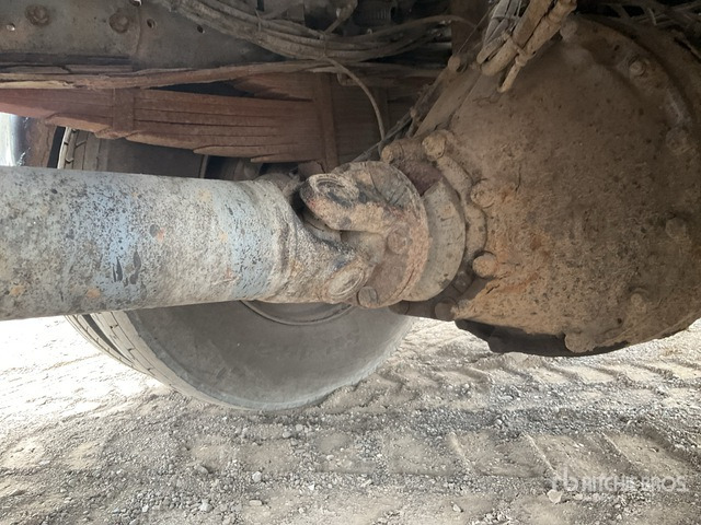 2002 Iveco Tector 4x2 Asphalt Distributor Truck - Косилка-измельчитель/ Мульчер: фото 5 2002 Iveco Tector 4x2 Asphalt Distributor Truck - Косилка-измельчитель/ Мульчер: фото 5