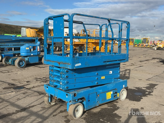 2011 Genie GS3246 Electric Scissor Lift - Ножничный подъемник: фото 4 2011 Genie GS3246 Electric Scissor Lift - Ножничный подъемник: фото 4
