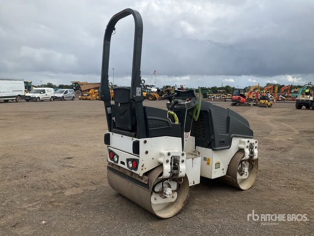 2013 Bomag BW100ADM-5 Double Drum Roller - Дорожный каток: фото 4 2013 Bomag BW100ADM-5 Double Drum Roller - Дорожный каток: фото 4